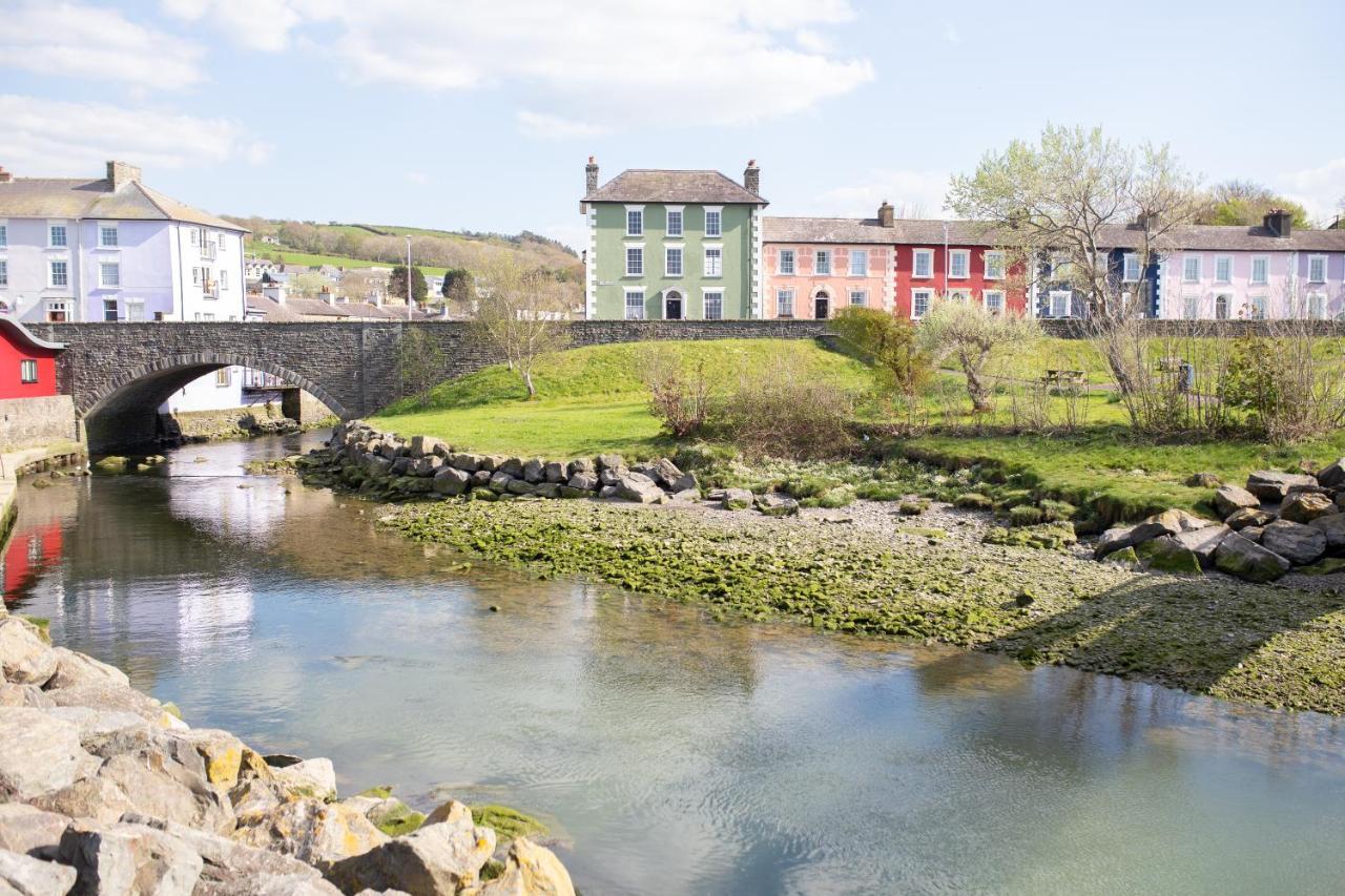 John Lewis Apartment Aberaeron Εξωτερικό φωτογραφία